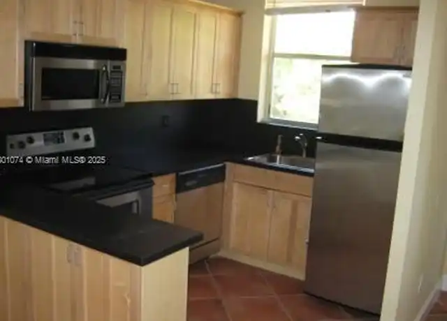 Property at 1801 S Treasure Dr #307, North Bay Village, FL, 33141, 1 bed, 1 bath, [object Object]