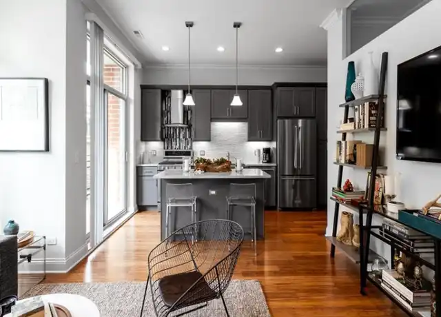 Property at 874 S Wells St, Chicago, IL, 60607, 2 beds, 2 baths, [object Object]