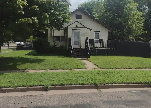 Property at 3015 6th St, Eau Claire, WI, 54703, 2 beds, 2 baths, [object Object]