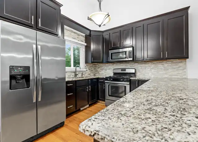 Property at 564 Dean Dr, South Elgin, IL, 60177, 3 beds, 2 baths, [object Object]