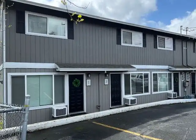 Property at 2813 W Harvard Ave Unit 1, Roseburg, OR, 97471, 2 beds, 1 bath, [object Object]
