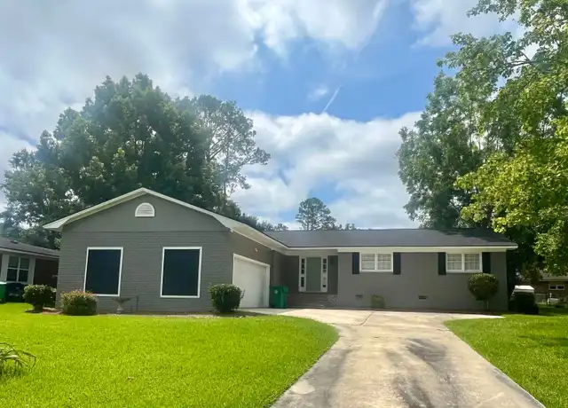 Property at 111 Fairway Dr, Valdosta, GA, 31605, 3 beds, 2 baths, [object Object]