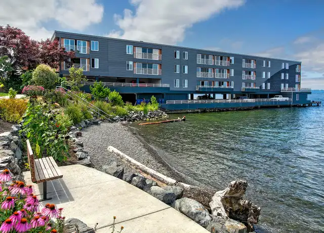 Property at 733 Lake St S #305, Kirkland, WA, 98033, 1 bed, 1 bath, [object Object]