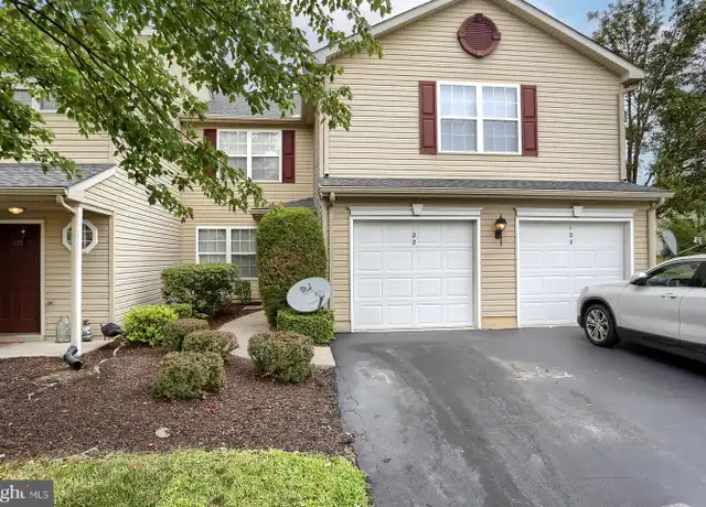 Property at 122 Cardinal Ln, Hummelstown, PA, 17036, 3 beds, 2 baths, [object Object]