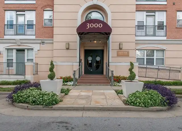 Property at 3000 Vanderbilt Pl #324, Nashville, TN, 37212, 1 bed, 1 bath, [object Object]