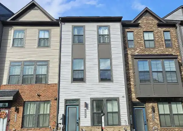Property at 553 Levanna Ln, Glen Burnie, MD, 21060, 3 beds, 3.5 baths, [object Object]