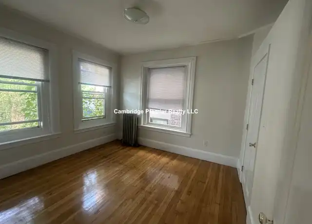 Property at 891 Massachusetts Ave Unit 16, Cambridge, MA, 02139, 2 beds, 1 bath, [object Object]