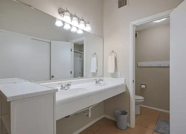 Property at 14625 N 26th Ave, Phoenix, AZ, 85023, 1 bed, 1 bath, [object Object]