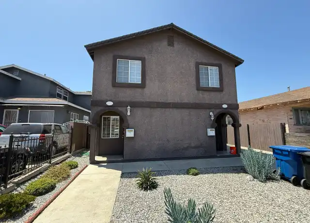 Property at 2945 S West View St Unit 1-2, Los Angeles, CA, 90016, 3 beds, 1 bath, [object Object]