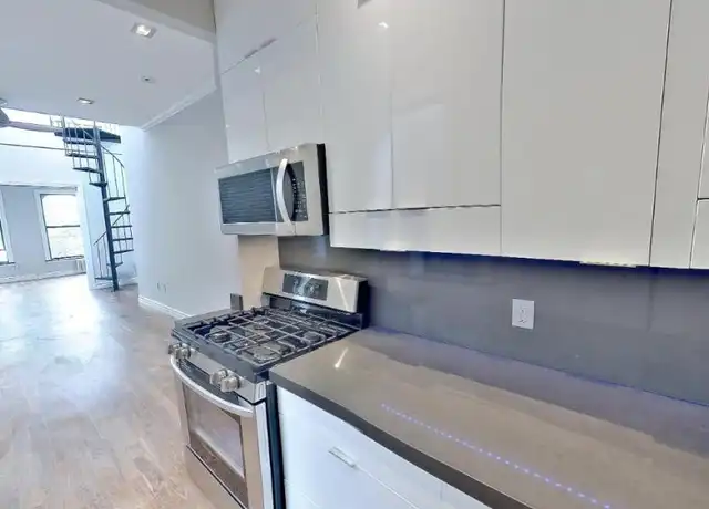Property at 321 E 10th St, New York, NY, 10009, 3 beds, 2 baths, [object Object]