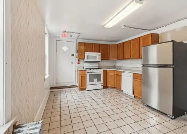 Property at 4141 Ridge Ave #2, Philadelphia, PA, 19129, 3 beds, 1 bath, [object Object]