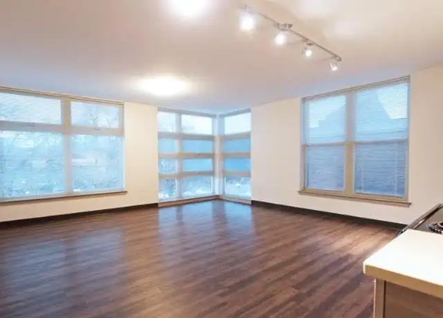 Property at 4236 Washington St, Boston, MA, 02131, 1 bed, 1 bath, [object Object]
