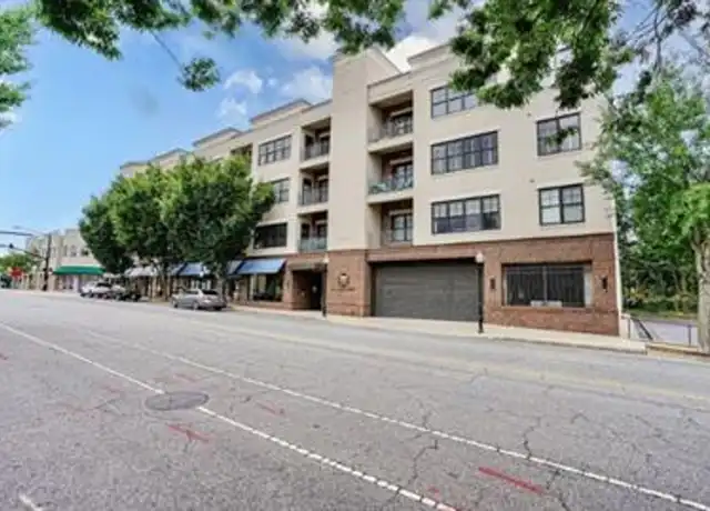 Property at 155 E Broad St, Spartanburg, SC, 29306, 1 bed, 1 bath, [object Object]
