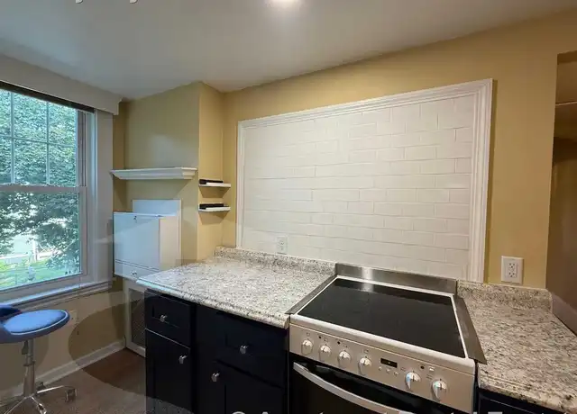Property at 11 Beech St Unit 2, Cambridge, MA, 02140, 2 beds, 2 baths, [object Object]