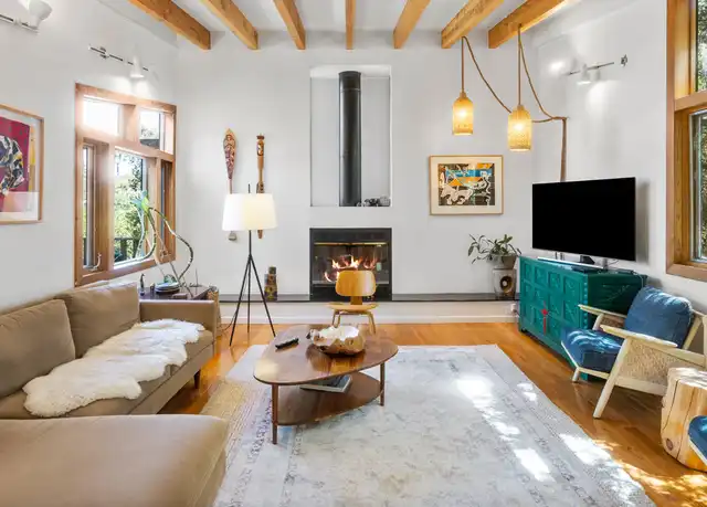 Property at 21421 Encina Rd, Topanga, CA, 90290, 4 beds, 3 baths, [object Object]