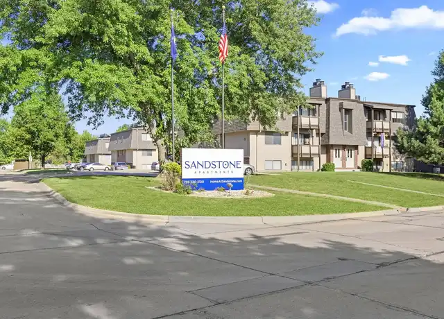 Property at Sandstone Apartments - 3023 Sandstone Dr, Manhattan, KS, 66502, 2 beds, 1 bath, [object Object]