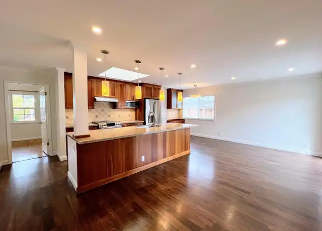 Property at 906 Crane Ave, Foster City, CA, 94404, 5 beds, 2 baths, [object Object]