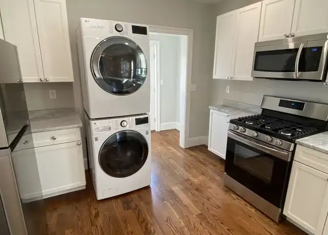 Property at 3 Hamilton Rd, Somerville, MA, 02144, 6 beds, 4 baths, [object Object]