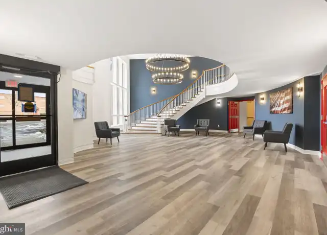 Property at 7040 Oxford Ave Unit 201, Philadelphia, PA, 19111, 2 beds, 1.5 baths, [object Object]