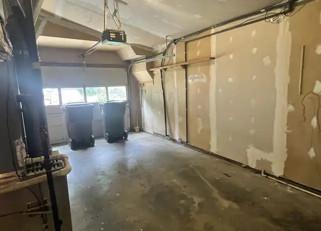 Property at 7655 Chatham Cir, Knoxville, TN, 37909, 2 beds, 2 baths, [object Object]