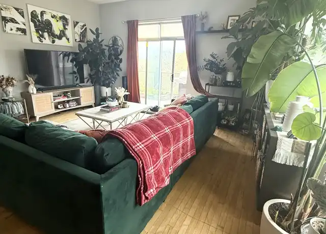 Property at 2322 N Lister Ave Unit 4, Chicago, IL, 60614, 2 beds, 2 baths, [object Object]