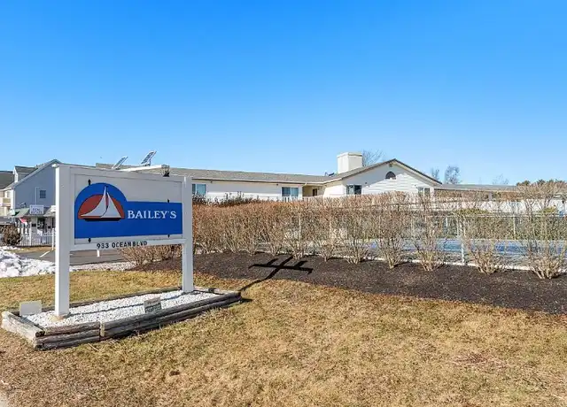 Property at 933 Ocean Blvd #7, Hampton, NH, 03842, 1 bed, 1 bath, [object Object]
