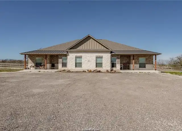 Property at 4001 Golden Eagle Dr Unit B, Bryan, TX, 77808, 4 beds, 4 baths, [object Object]