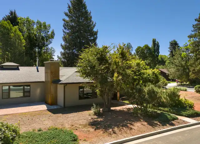 Property at 1202 N Navajo Dr, Flagstaff, AZ, 86001, 3 beds, 2 baths, [object Object]