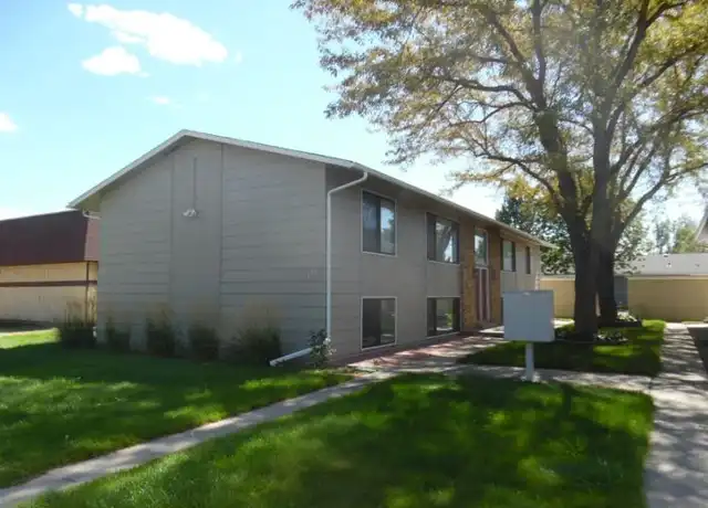 Property at 1512 Yellowstone Ave, Billings, MT, 59102, 2 beds, 1 bath, [object Object]