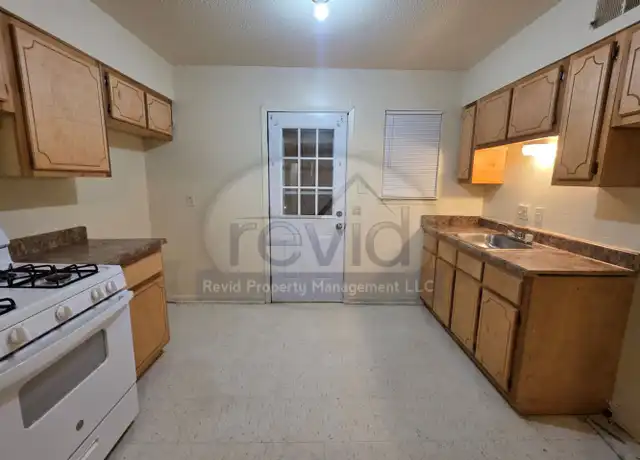 Property at 1861 Corning Ave Unit 14, Memphis, TN, 38127, 2 beds, 1 bath, [object Object]