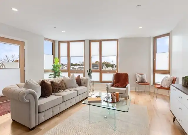 Property at 240 Salem St, Medford, MA, 02155, 2 beds, 2 baths, [object Object]