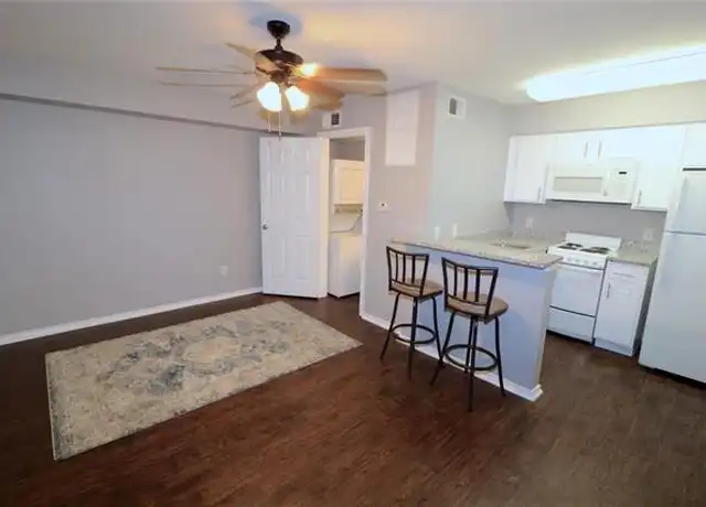 Property at 9831 Walnut St #308, Dallas, TX, 75243, 1 bed, 1 bath, [object Object]