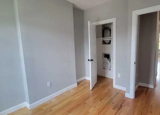 Property at 52 Yonkers Ave, Yonkers, NY, 10701, 2 beds, 1 bath, [object Object]