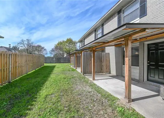 Property at 1408 Summit St Unit B, College Station, TX, 77845, 2 beds, 1.5 baths, [object Object]