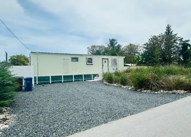 Property at 31020 Avenue B, Big Pine Key, FL, 33043, 1 bed, 1 bath, [object Object]