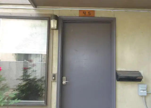 Property at 1050 Spring St Unit 45, Medford, OR, 97504, 2 beds, 1 bath, [object Object]