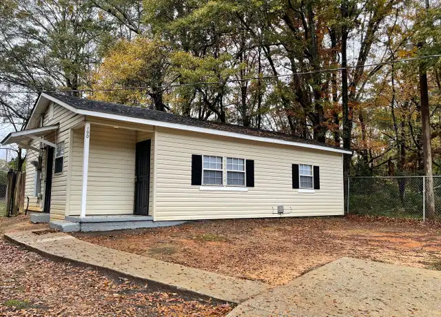 Property at 100 Hamer Pl, Opelika, AL, 36801, 3 beds, 1 bath, [object Object]
