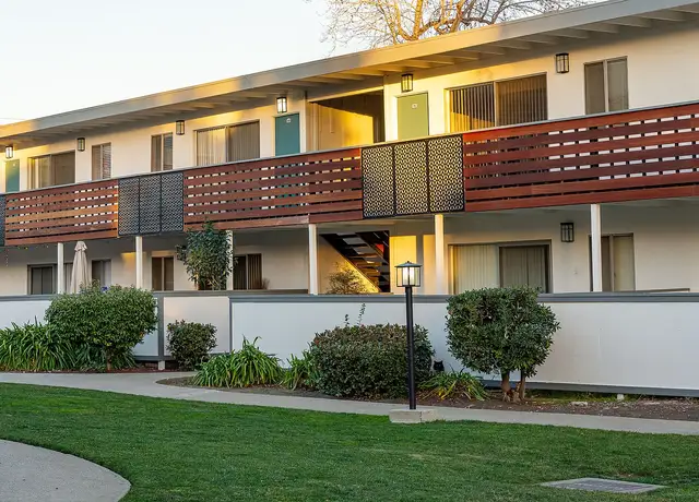 Photo of 24900 Santa Clara St, Hayward, CA 94544