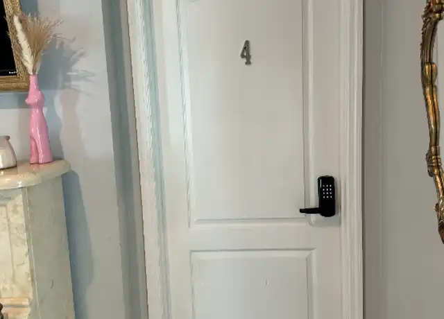 Property at 10183 Nala Ln, Jacksonville, FL, 32218, 1 bed, 1 bath, [object Object]