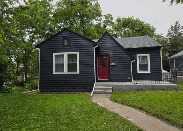 Property at 1320 Farnam St, Davenport, IA, 52803, 3 beds, 1 bath, [object Object]