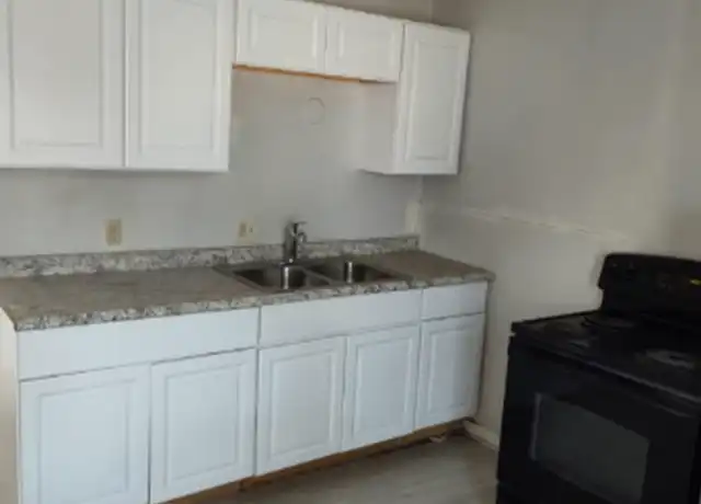 Property at 3733 Oregon Ave Unit 2nd fl, St. Louis, MO, 63118, 2 beds, 1 bath, [object Object]