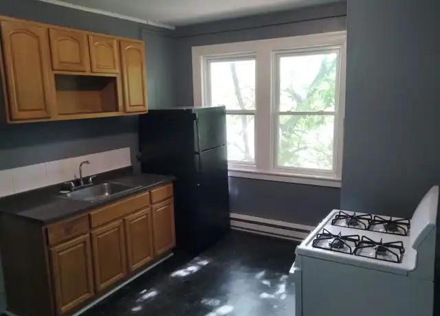 Property at 353 Capitol Ave Unit B4, Hartford, CT, 06106, 1 bed, 1 bath, [object Object]