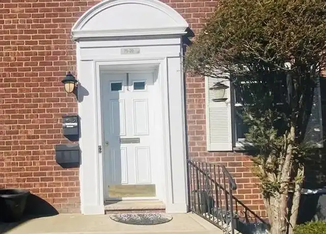Property at 75-20 263rd St Unit 1 Floor, Glen Oaks, NY, 11004, 1 bed, 1 bath, [object Object]
