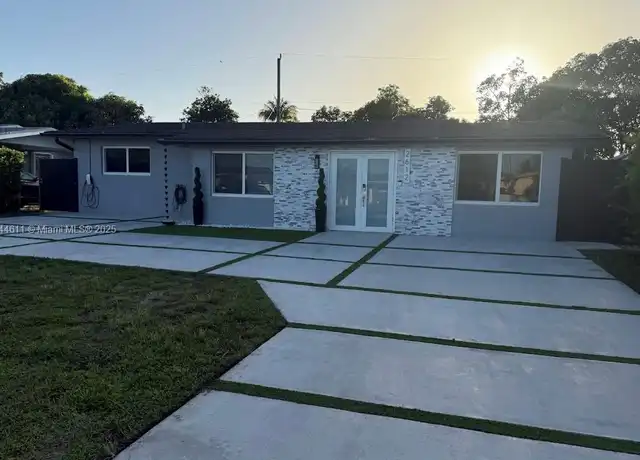 Property at 2612 Acapulco Dr, Miramar, FL, 33023, 3 beds, 2 baths, [object Object]