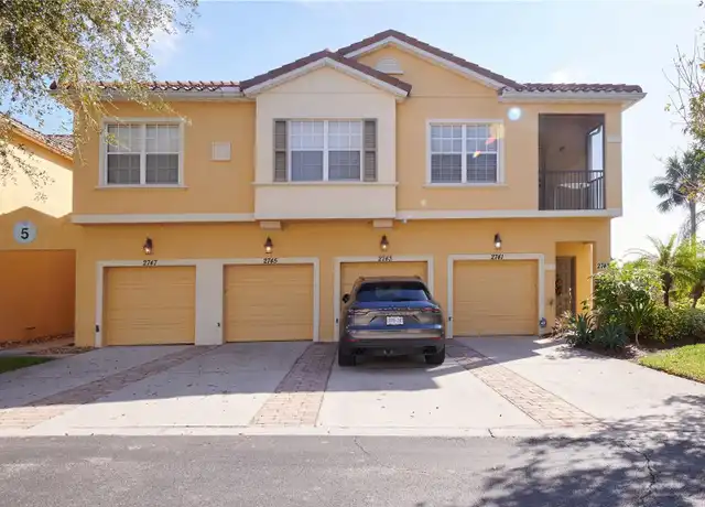 Property at 2745 Oakwater Dr, Kissimmee, FL, 34747, 3 beds, 2 baths, [object Object]