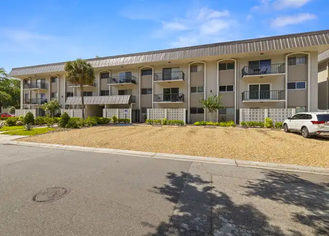 Property at 4611 W Fig St, Tampa, FL, 33609, 1 bed, 1 bath, [object Object]