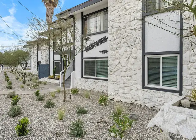 Photo of 150 E La Verne Ave, Pomona, CA 91767