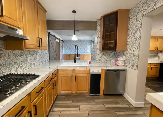 Property at 3536 E Oak St, Phoenix, AZ, 85008, 4 beds, 2 baths, [object Object]