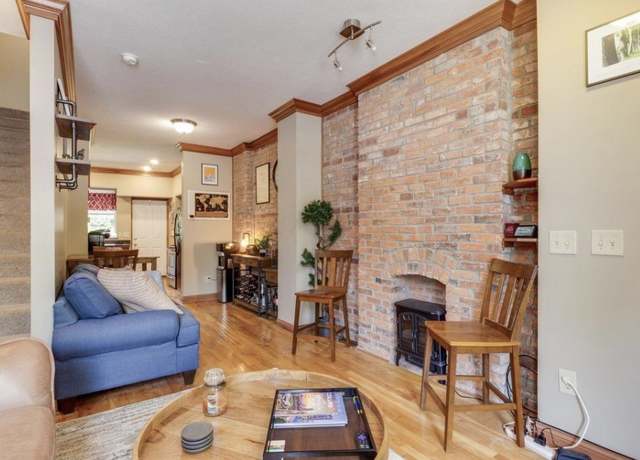 Photo of 12 Clark Pl, Columbus, OH 43201