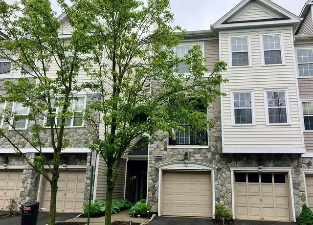 Property at 166 Winchester Ct Unit 166, Clifton, NJ, 07013, 2 beds, 2.5 baths, [object Object]